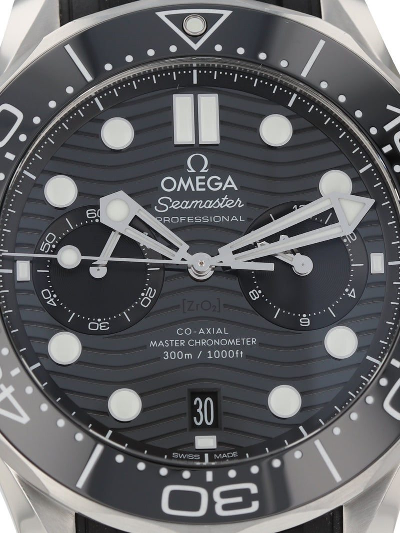 38572: Omega Seamaster Diver 300, Ref. 210.32.33.41.01.001, 2021 Full Set