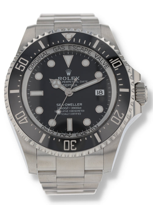 38649: Rolex DeepSea Sea-Dweller, Ref. 136660, 2023 Unworn Full Set
