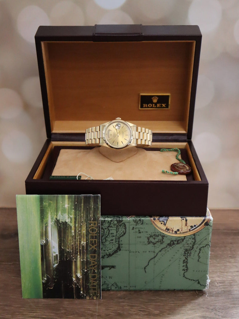 38809: Rolex 18k Yellow Gold Day-Date, Ref. 18238, Box and Booklets