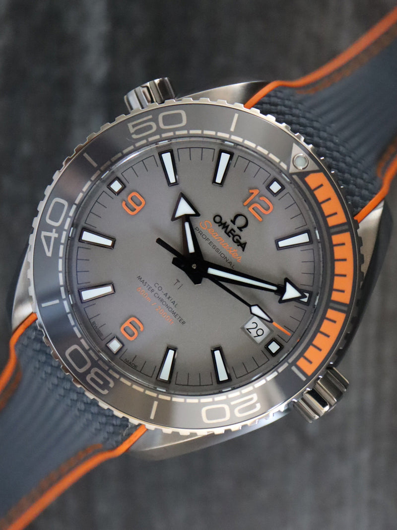 38862: Omega Seamaster Planet Ocean 600M, Ref. 215.92.44.21.99.001, Box and 2023 Card