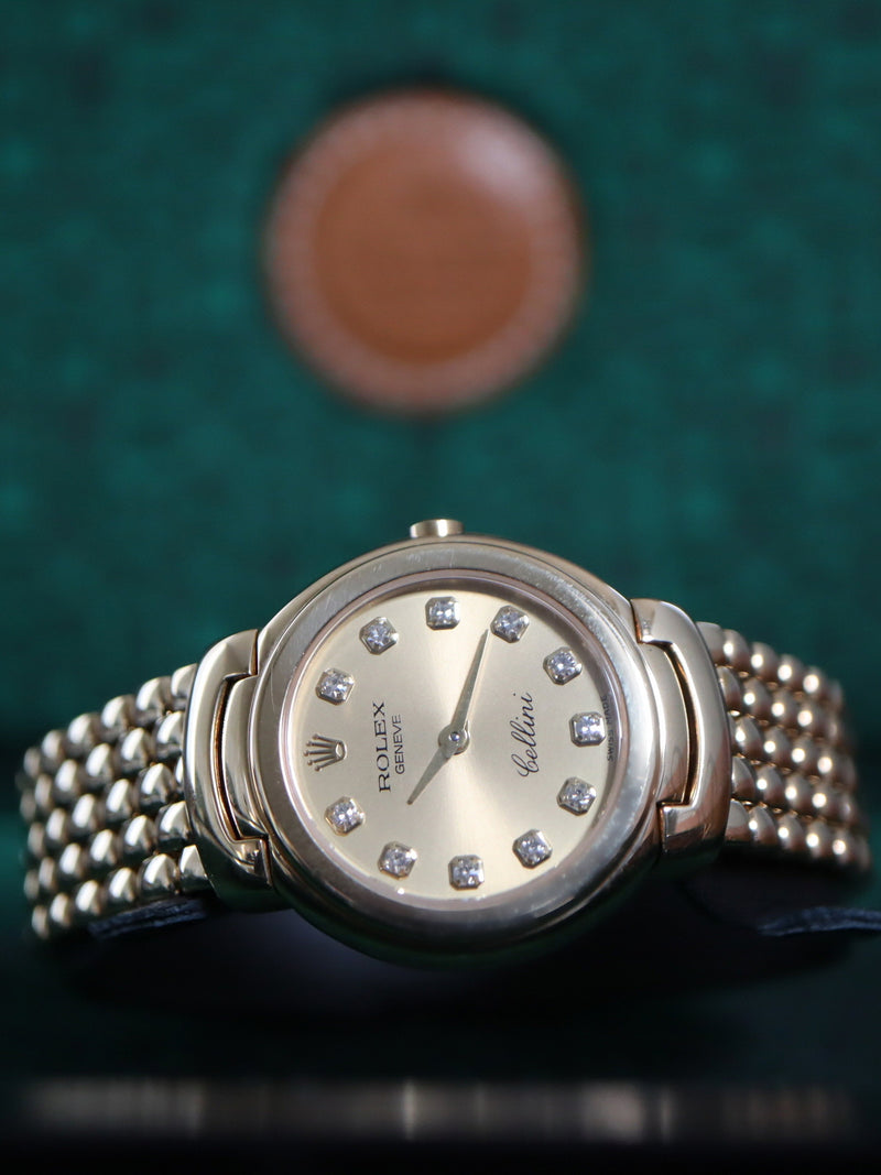 39194: Rolex 18k Ladies Cellini, Ref. 6621, Size 26mm
