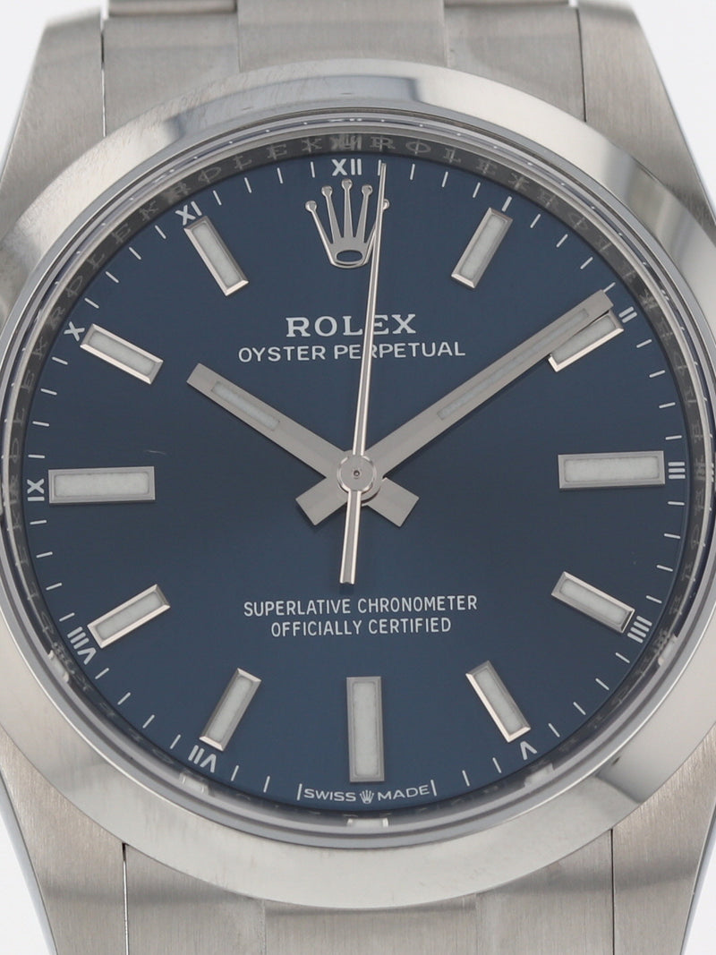 39397: Rolex Oyster Perpetual 34, Ref. 124200, Rolex Box and 2021 Card
