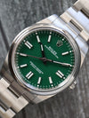 39689: Rolex Oyster Perpetual 41, Ref. 124300, 2022 Full Set