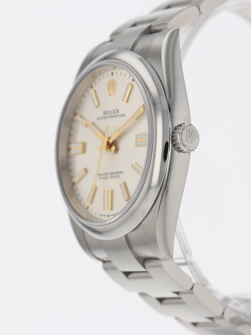 39791: Rolex Oyster Perpetual 41, Ref. 124300, Box and 2022 Card