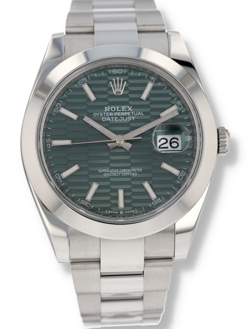 39793: Rolex Datejust 41, Green Motif Dial, Ref. 126300. 2023 Full Set