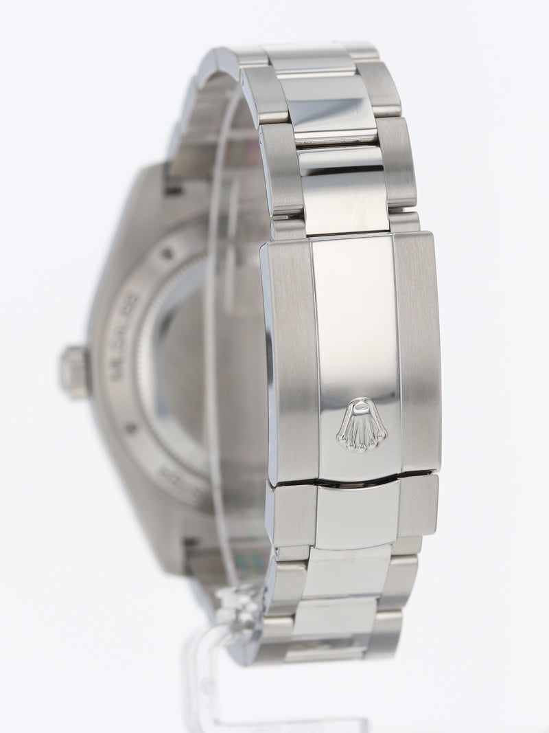 39846: Rolex Milgauss, Ref. 116400, Circa 2008