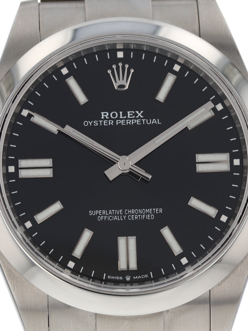 39874: Rolex Oyster Perpetual 41, Ref. 124300, 2023 Full Set