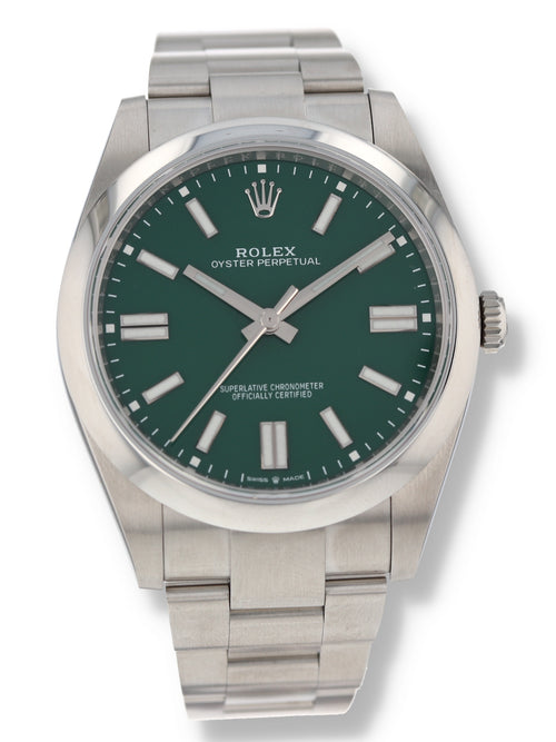 (RESERVED) 39893: Rolex Oyster Perpetual 41, Ref. 124300, 2022 Full Set
