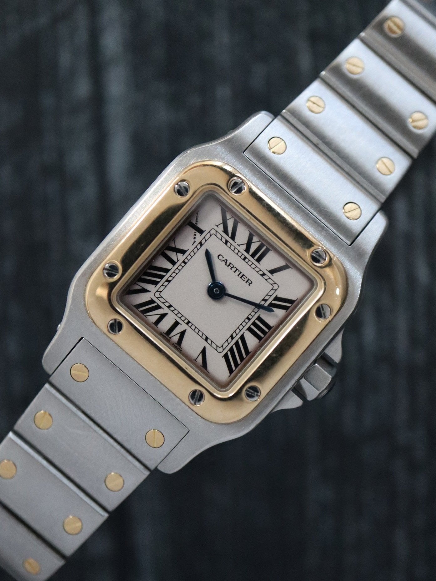 39976: Cartier Small Santos Galbee, Quartz, Ref. W20045C4