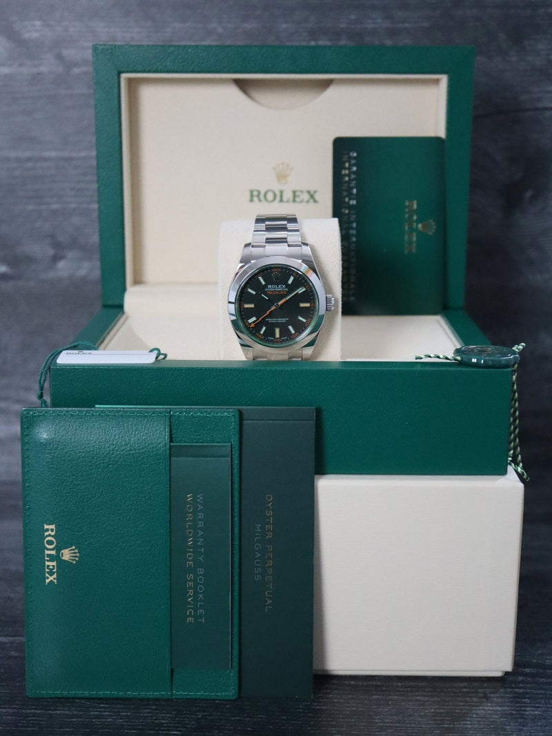 39995: Rolex Milgauss, Ref. 116400GV, 2022 Full Set