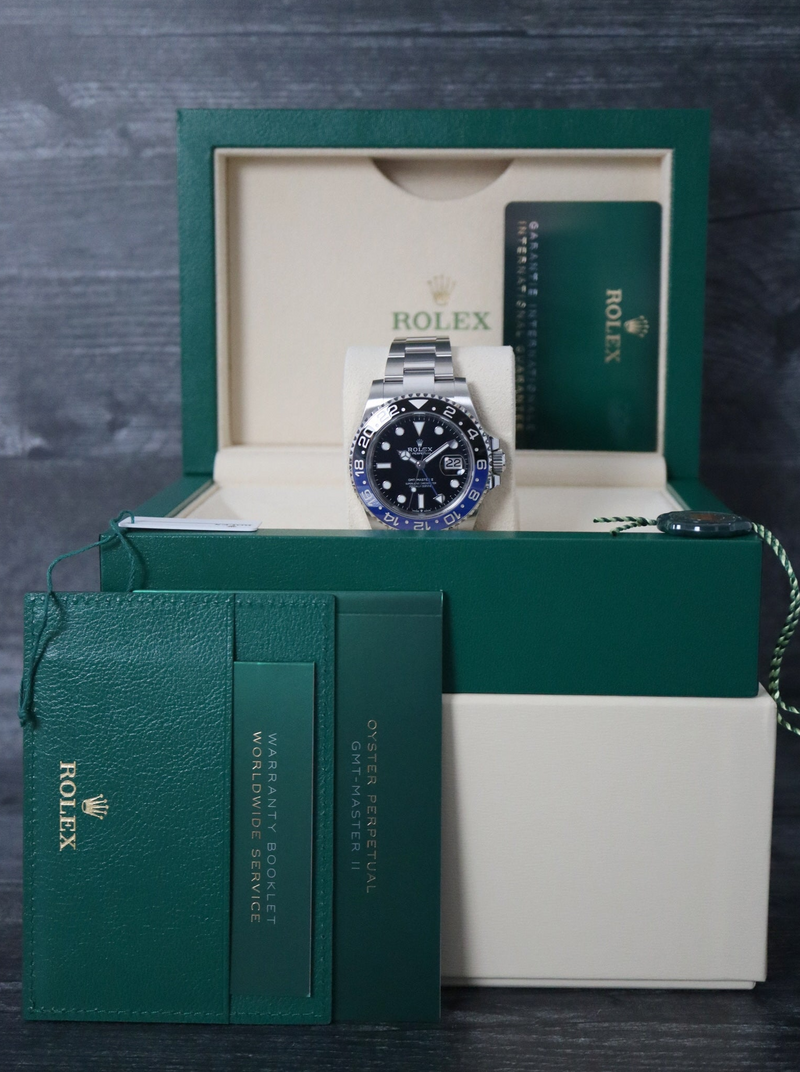 40006: Rolex GMT-Master II "Batman", Ref. 126710BLNR, 2024 Full Set UNWORN