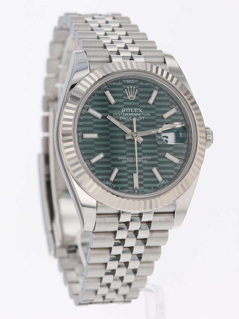 40020: Rolex Datejust 41, Ref. 126334 Green Motif Dial, 2024 Full Set