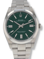 40070: Rolex Oyster Perpetual 41, Green Dial, 2022 Full Set