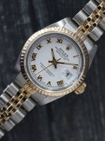 40188: Rolex Ladies Datejust, Ref. 69173, Box and Papers Circa 1987