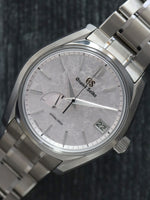 40232: Grand Seiko Spring Drive "Shunbun Pink" SBGA413G, 2021 Full Set