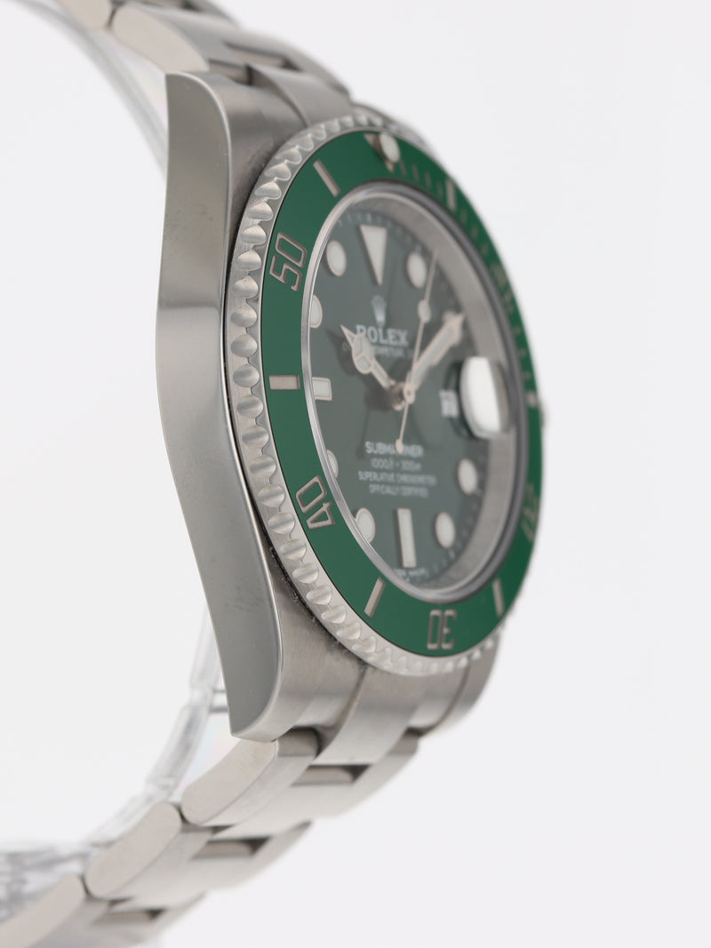 40442: Rolex Submariner "Hulk", Ref. 116610LV, 2019 Full Set