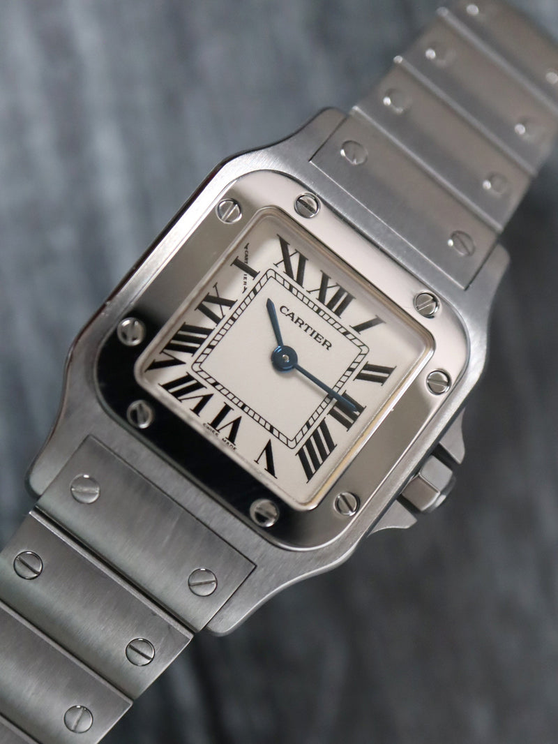 40449: Cartier Ladies Small Santos Galbee, Quartz, Ref. W20056D6/1565