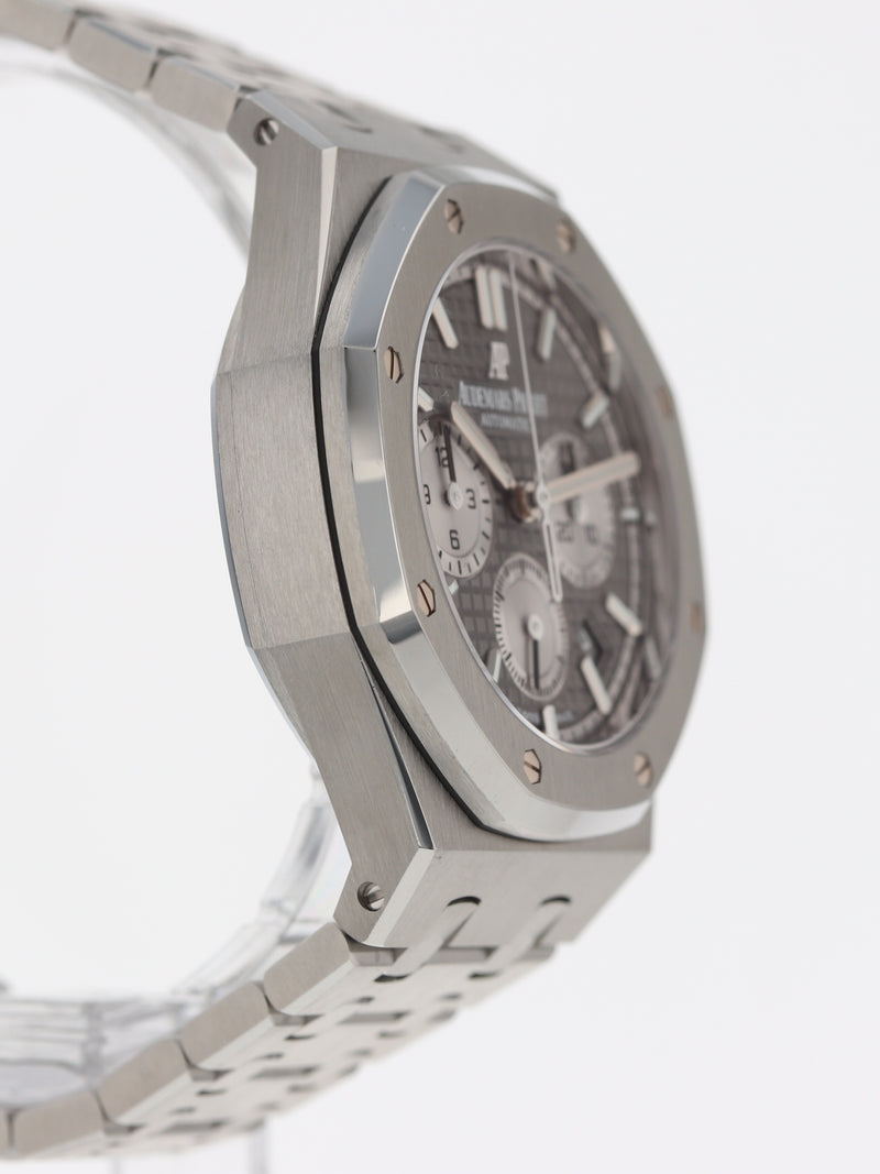 40464: Audemars Piguet Royal Oak Chronograph, Ref. 26315ST, Box and Card, 2024 Factory Service