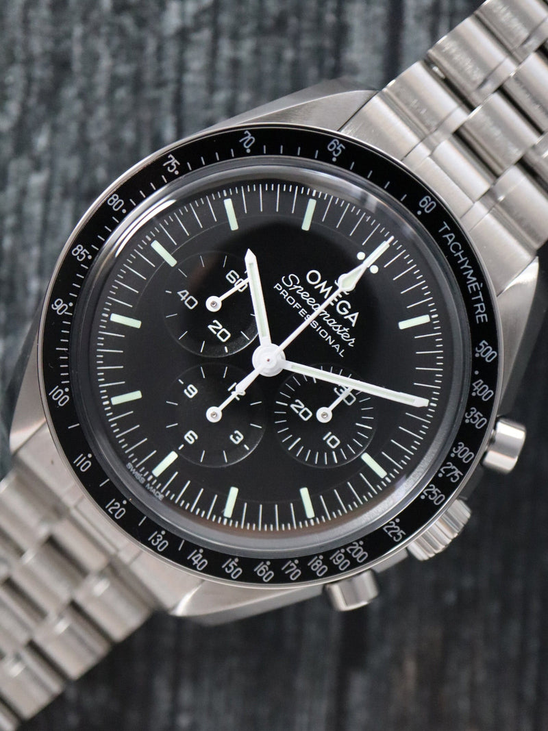 40471: Omega Speedmaster Moonwatch, Manual, Ref. 31030425001001, 2024 Full Set UNWORN