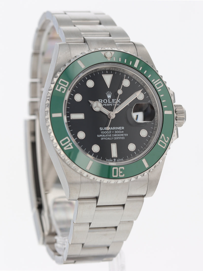 40630: Rolex Submariner 41, Ref. 126610LV, 2021 Full Set