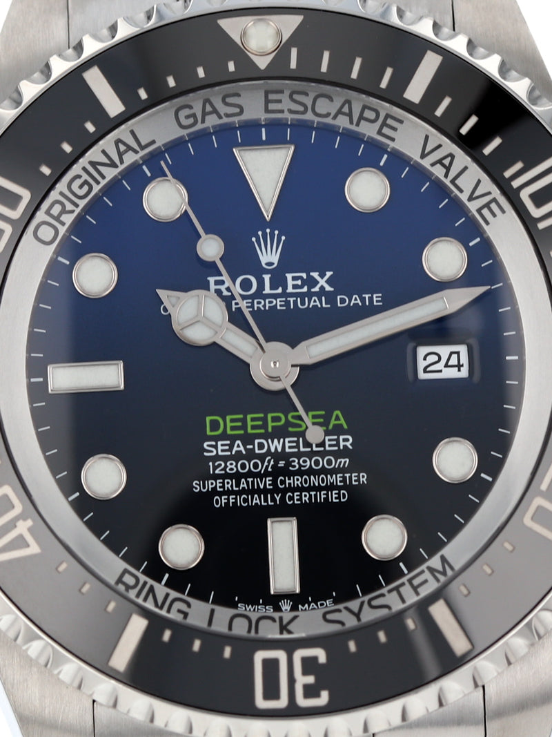 40672: Rolex DeepSea Sea-Dweller "James Cameron", Ref. 126660, Box and 2021 Card