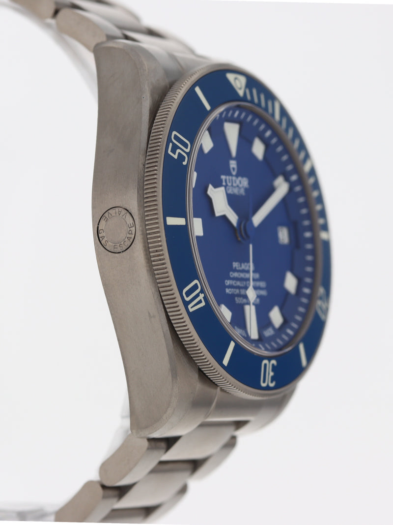 40697: Tudor Titaium Pelagos, Ref. 25600TB, Full Set 2016