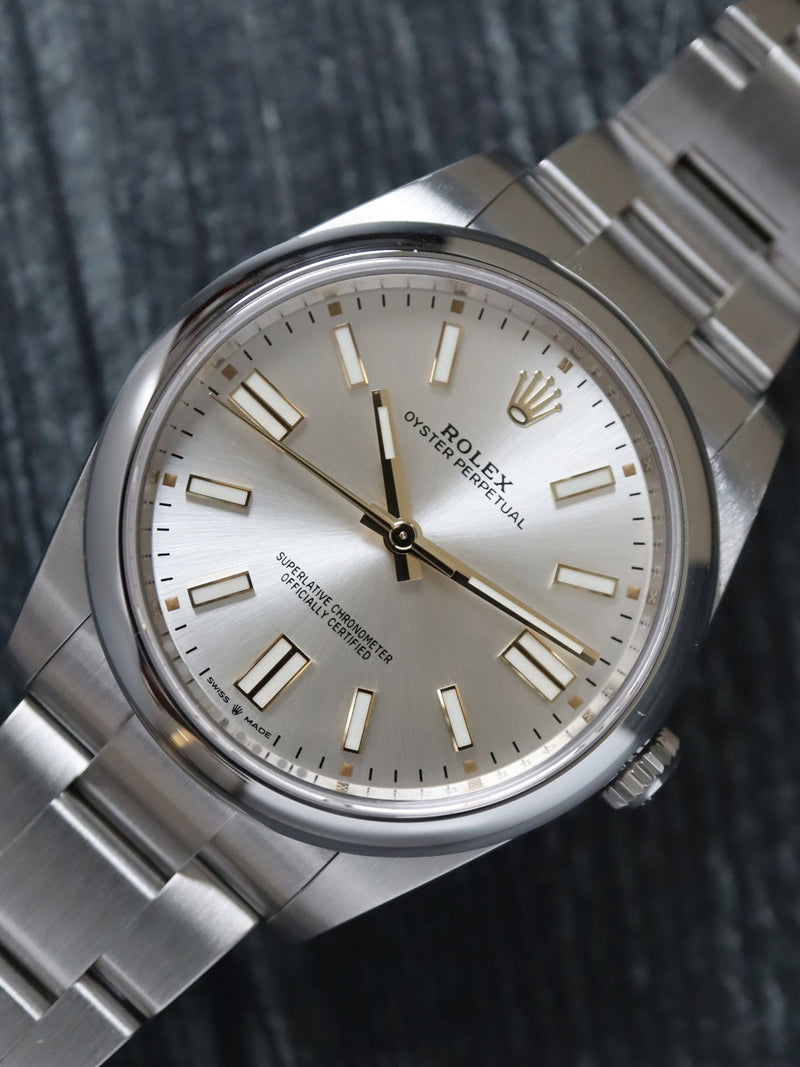 40716: Rolex Oyster Perpetual 41, Ref. 124300, 2024 Full Set