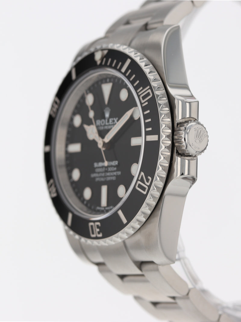 40743: Rolex Submariner 40 "No Date", Ref. 114060, Full Set 2018