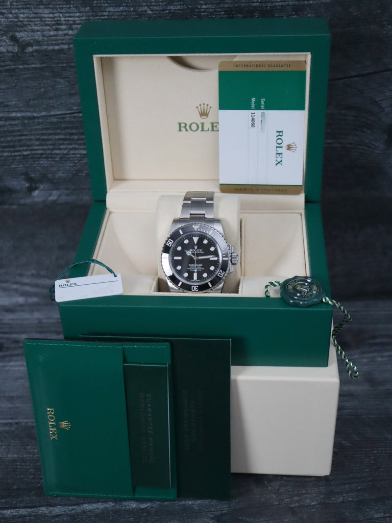 40743: Rolex Submariner 40 "No Date", Ref. 114060, Full Set 2018