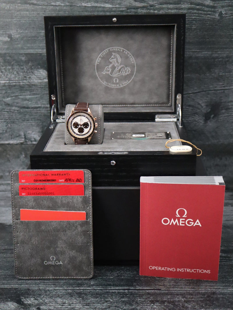 40777: Omega 18k Sedna FOIS Speedmaster Anniversary, Ref. 311.63.40.30.02.001, Box and 2021 Card