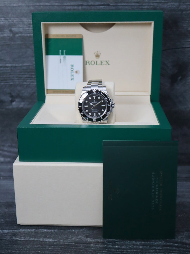 40789: Rolex Submariner 40 "No Date", Ref. 114060, Box and 2017 Card
