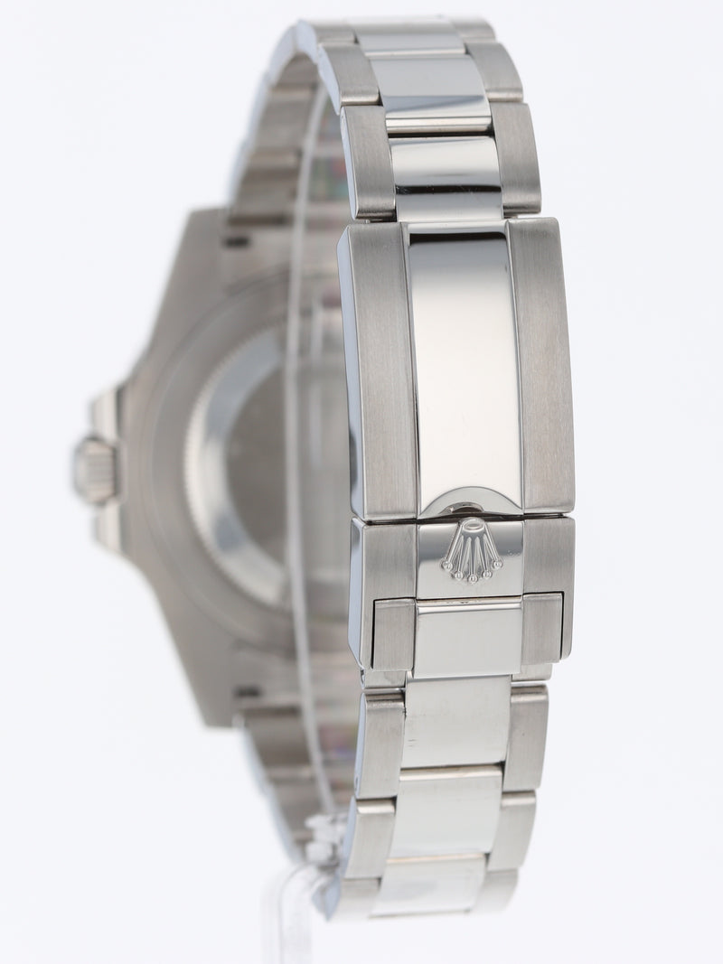 40854: Rolex GMT-Master II "Batman", Ref. 116710BLNR, 2014 Full Set