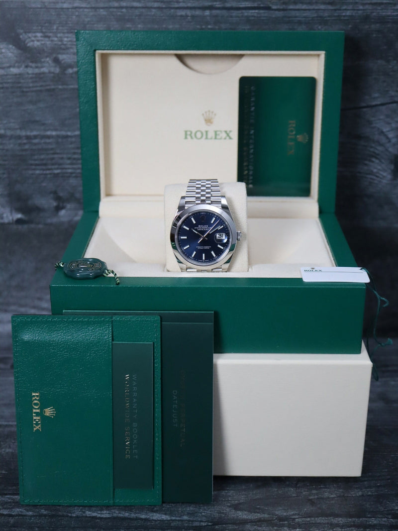 40859: Rolex Datejust 41, Ref. 126300, 2024 Full Set LIKE NEW Unpolished