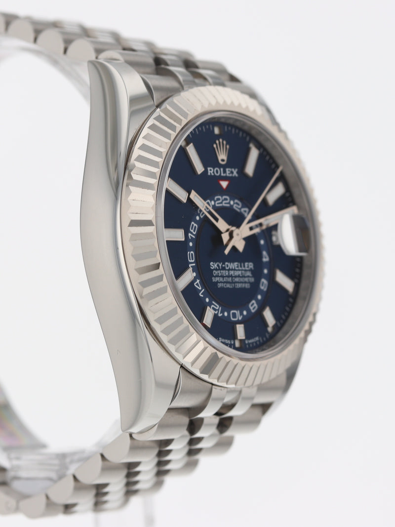 40923: Rolex Sky-Dweller, Ref, 336934, Blue Dial, 2024 Full Set UNWORN