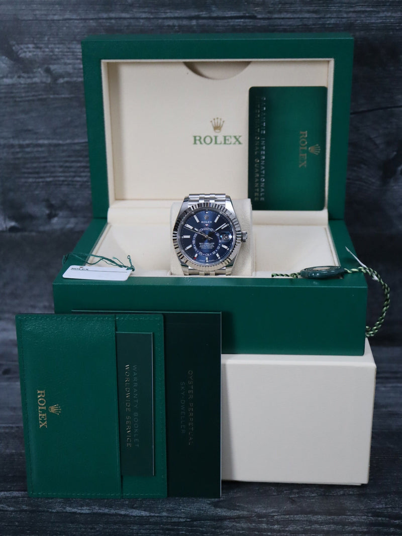 40923: Rolex Sky-Dweller, Ref, 336934, Blue Dial, 2024 Full Set UNWORN