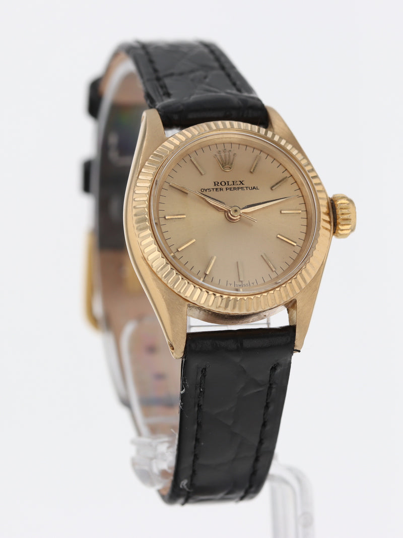 40958: Rolex 14k Ladies Oyster Perpetual, Ref, 6619, Circa 1953