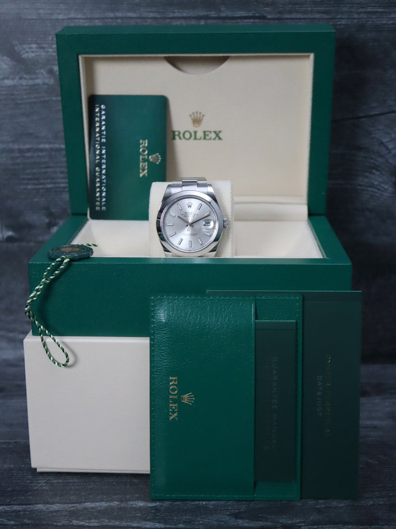 40977: Rolex Datejust 41, Ref. 126300, Box and Card 2025 LIKE NEW