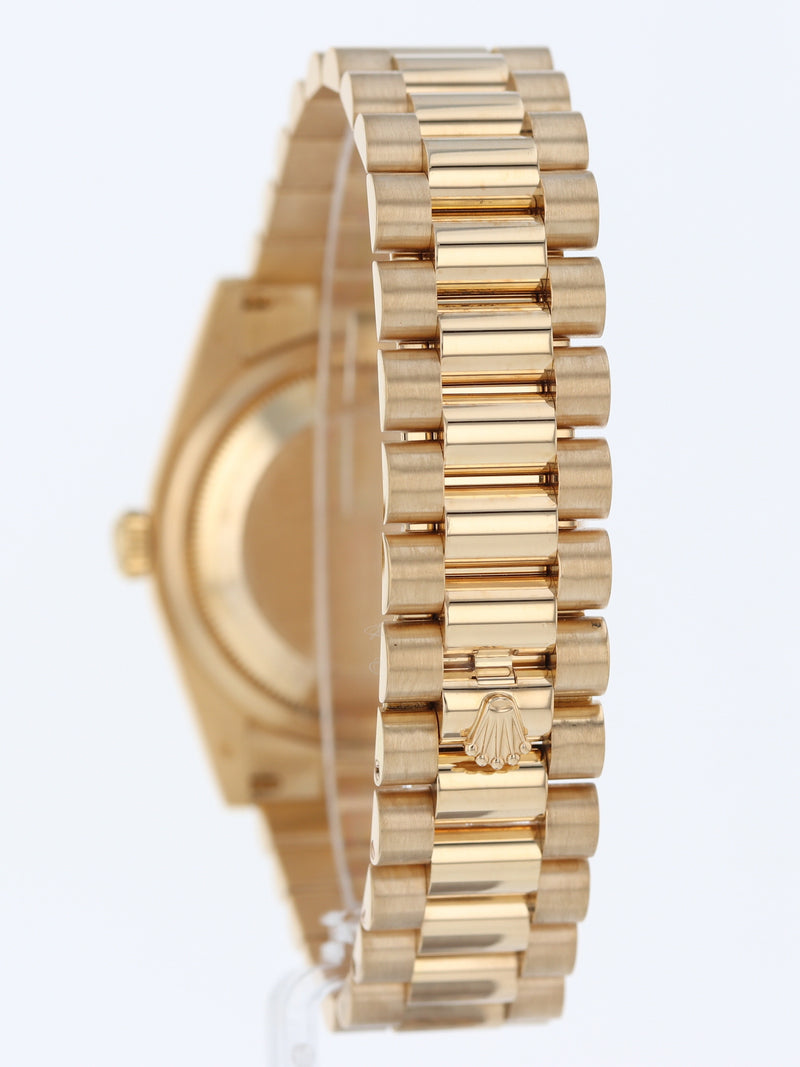 41033: Rolex 18k Yellow Gold President, Ref. 118238, Box and Card Circa 2007