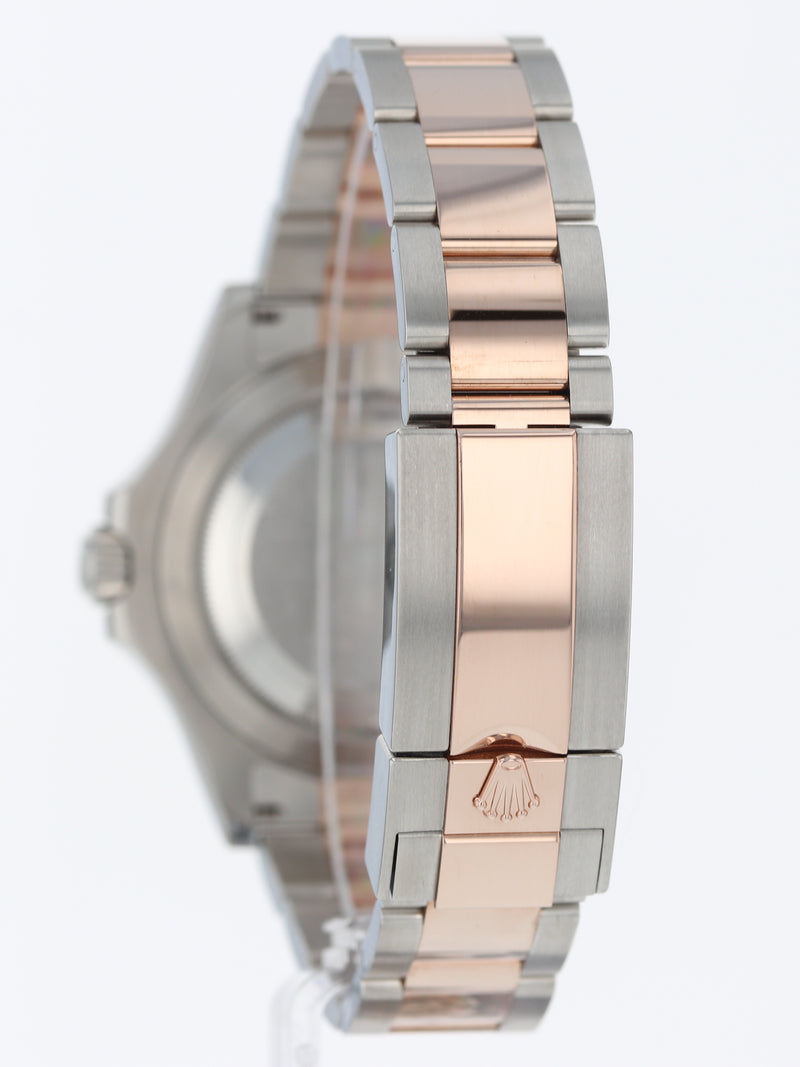 41137: Rolex Yacht-Master 40, Ref. 126621, Box and Card 2024