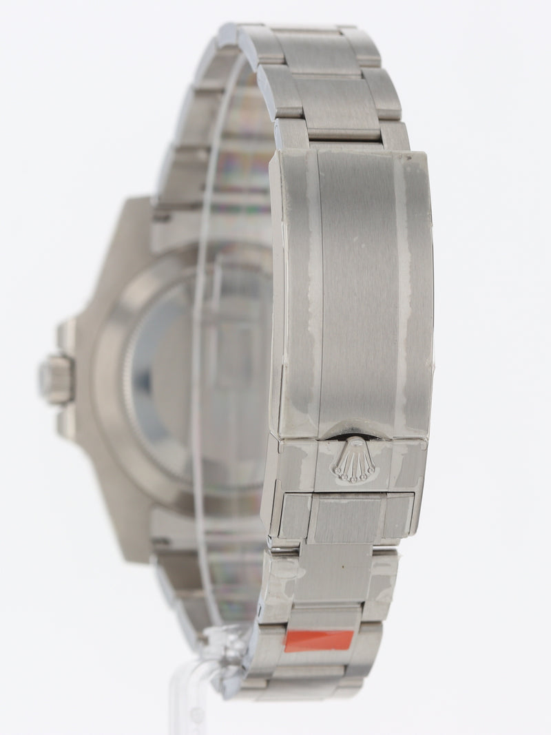 41157: Rolex Submariner "Hulk", Ref. 116610LV, Full Set 2016, NEW OLD STOCK