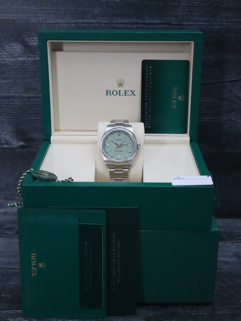 41902: Rolex Oyster Perpetual 41, Ref. 134300, 2026 Full Set