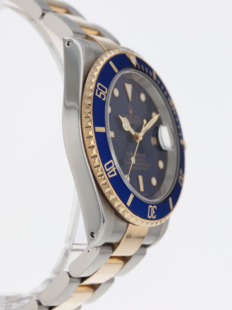 40203: Rolex Submariner 40, Ref. 16613, Full Set Circa 2001