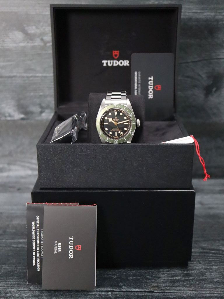 41083: Tudor Black Bay Harrods Special Edition, Ref. M79230G, 2024 Full Set