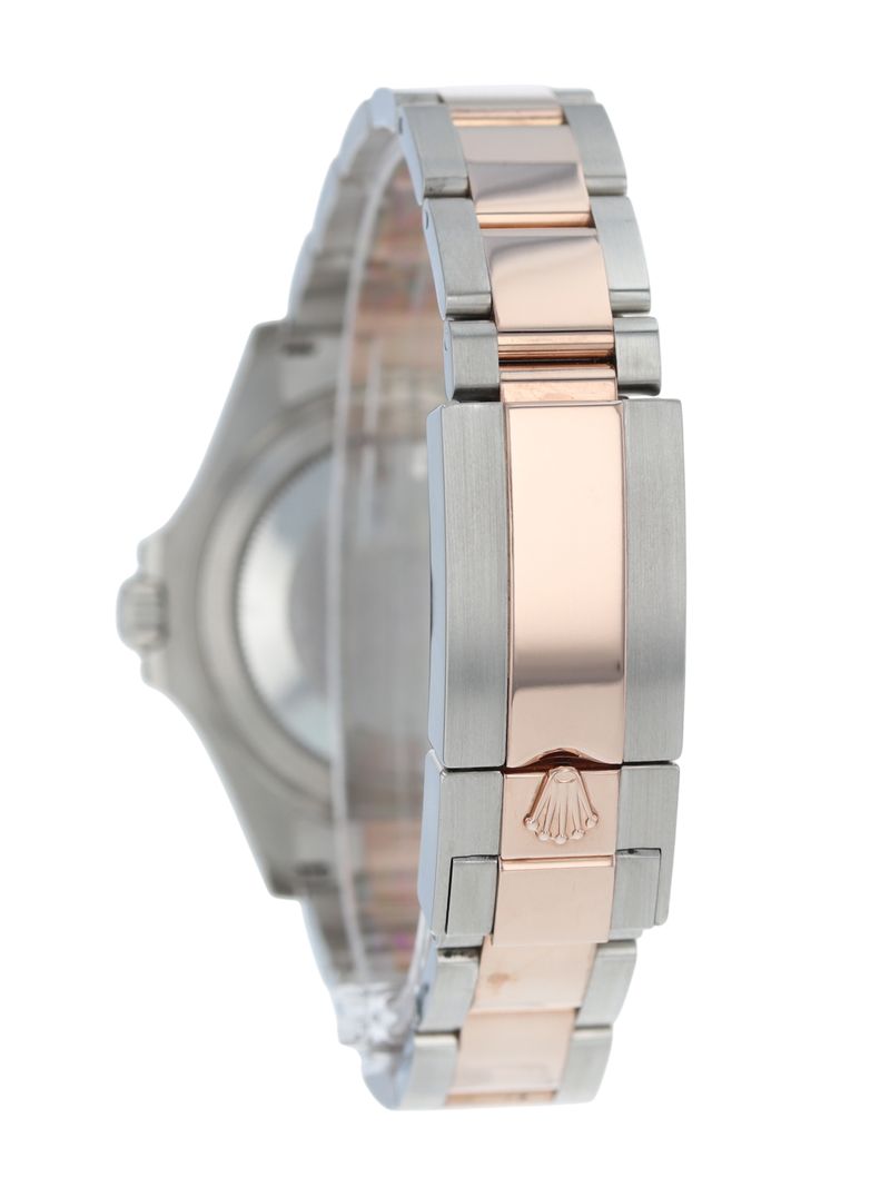 40929: Rolex Mid-Size Yacht-Master 37, Ref. 268621, Box and 2018 Card