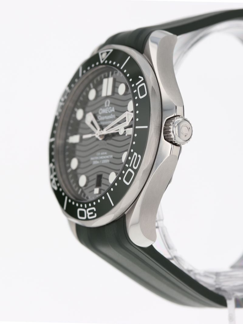 40846: Omega Seamaster Diver 300M, Ref. 210.30.42.20.10.001, Full Set 2025