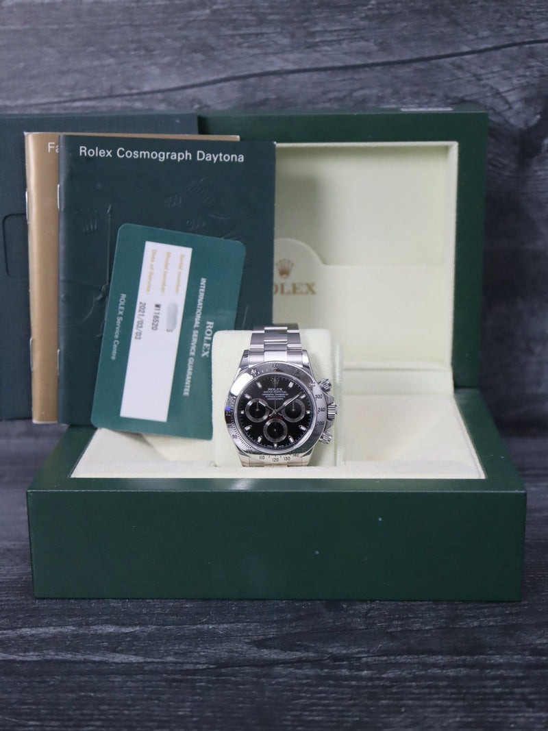 41136: Rolex Daytona, Ref. 116520, Circa 2010. Rolex Box and 2021 Service Card