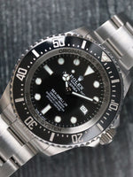 40856: Rolex DeepSea Sea-Dweller, Ref. 126660, 2018 Full Set + 2025 Service Card