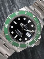41132: Rolex Submariner 41, Ref. 126610LV, 2025 Full Set UNWORN