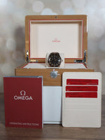 J39044: Omega  Seamaster 300, Ref. 234.92.41.21.10.001, Box and 2021 Card