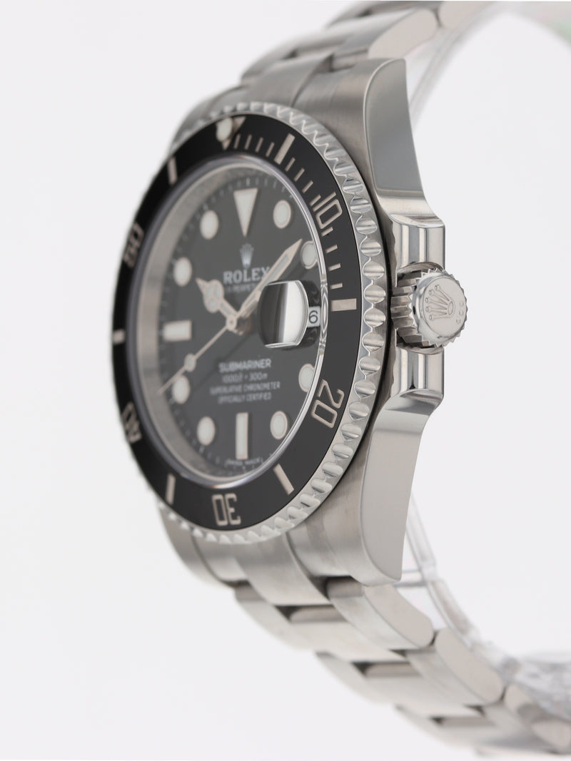 J39775: Rolex Submariner 40, Ref. 116610LN, Box and 2019 Card